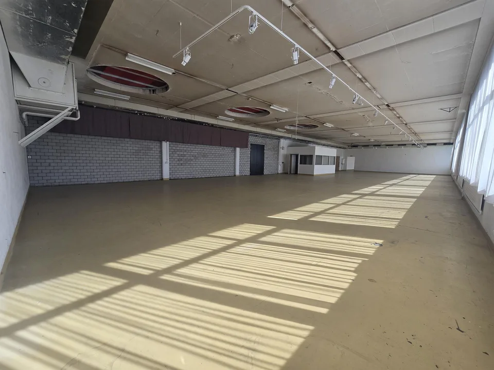 Lagerhalle Halle Gewerbe Lagerfkäche beheizt 780m2