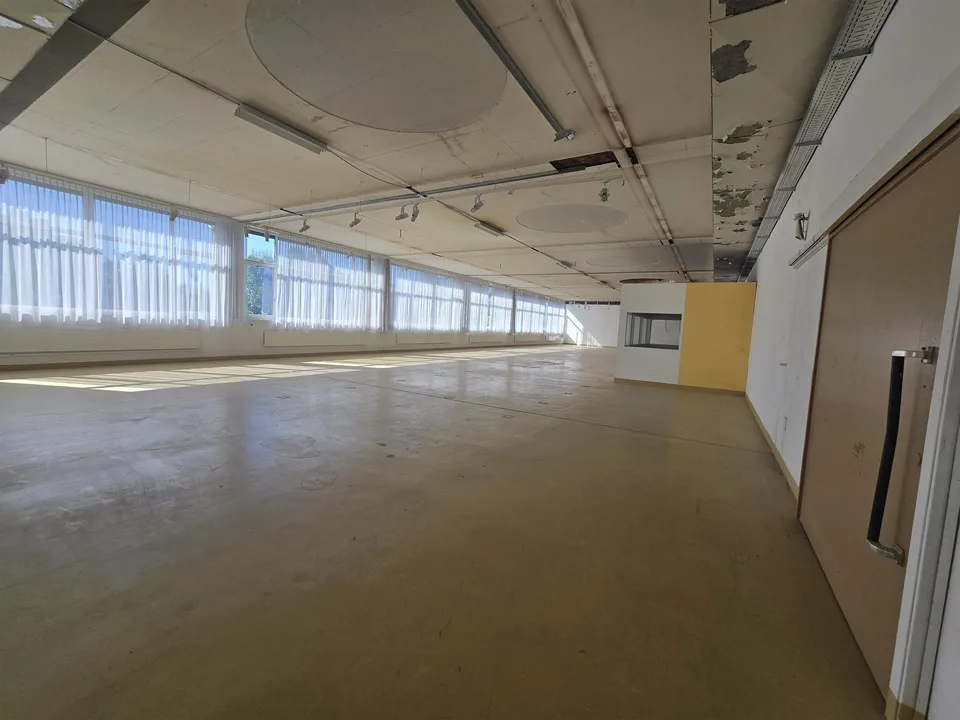 Lagerhalle Halle Gewerbe Lagerfkäche beheizt 780m2