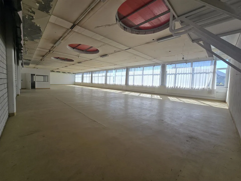 Lagerhalle Halle Gewerbe Lagerfkäche beheizt 780m2 – Foto 6 von 6