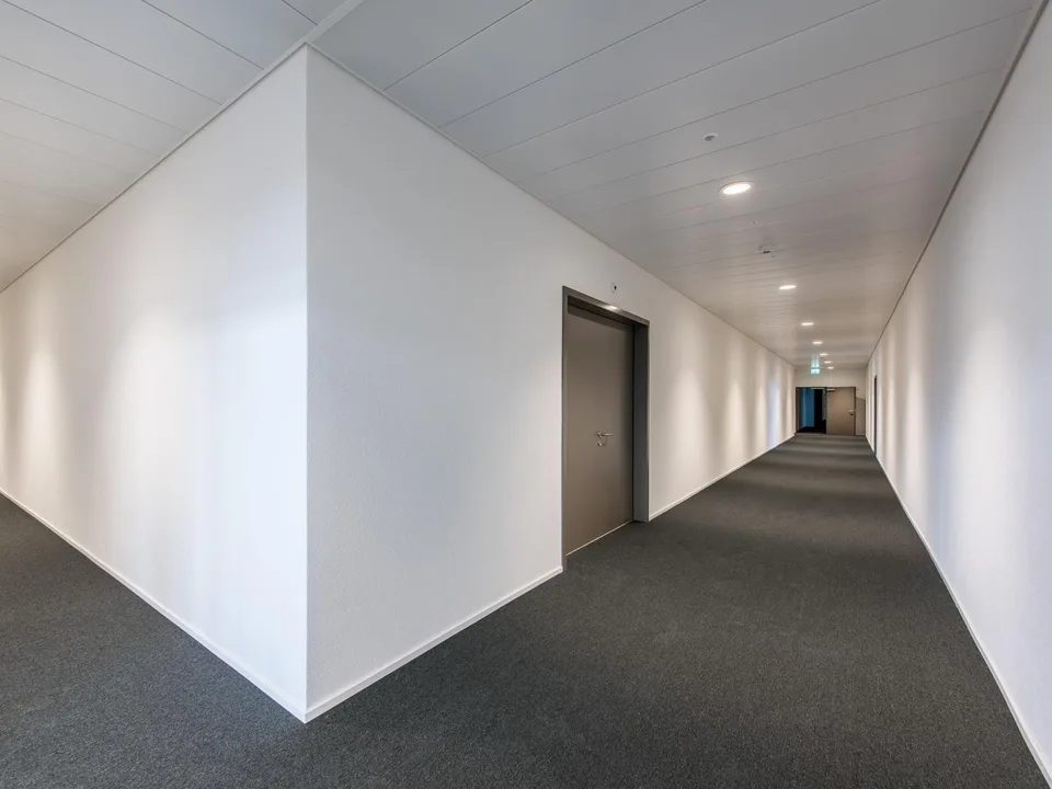 Spazio ufficio moderno con 134 m² nella casa degli affari COMBO a Buchs AG
