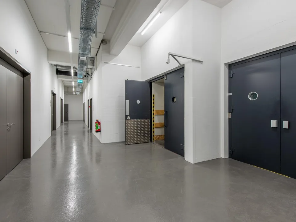 Spazio ufficio moderno con 134 m² nella casa degli affari COMBO a Buchs AG