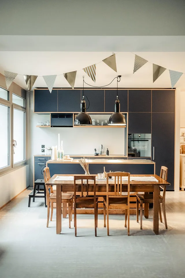 2.5 Zimmer Wohnung in alter Textilfabrik (Erdgeschoss)