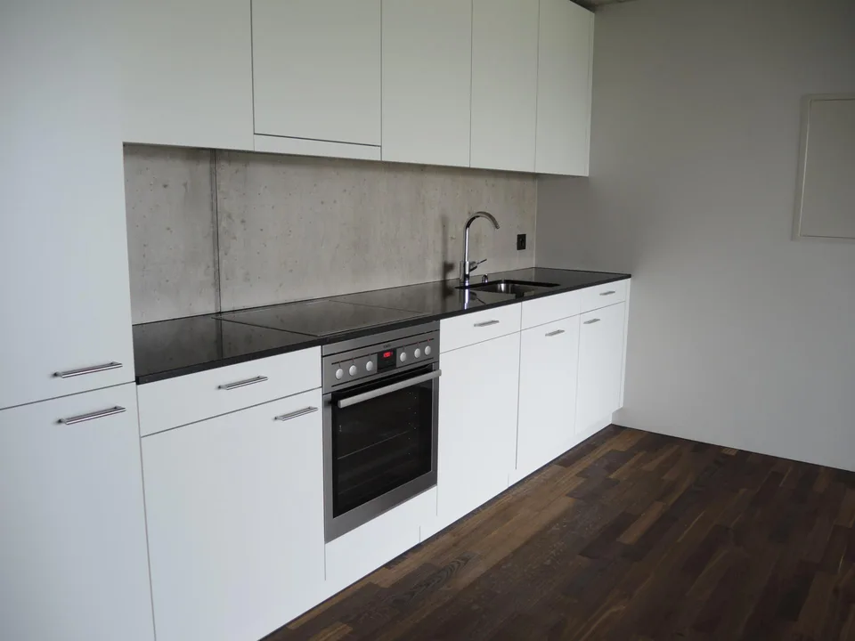 Moderne 3.5 Zimmerwohnung Nähe Zentrum mit Balkon zu vermieten
