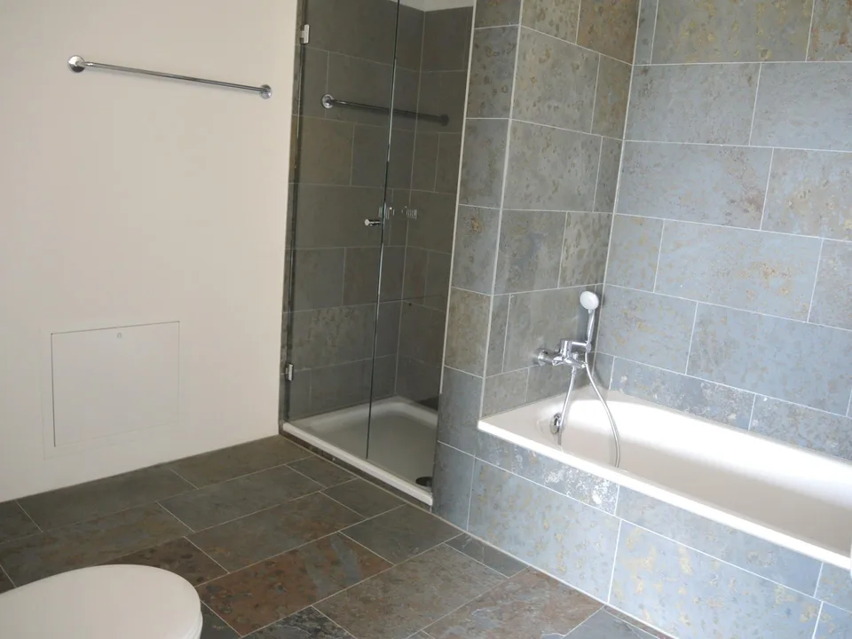 Moderne 3.5 Zimmerwohnung Nähe Zentrum mit Balkon zu vermieten