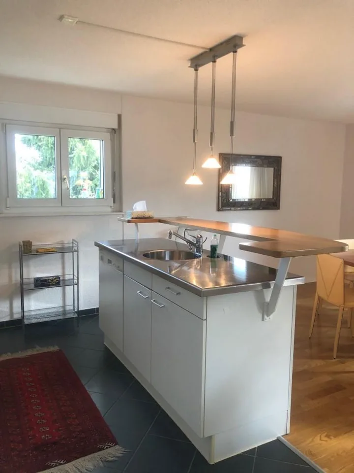 schöne, grosszügige 2.5-Zimmer Wohnung mit Galerie