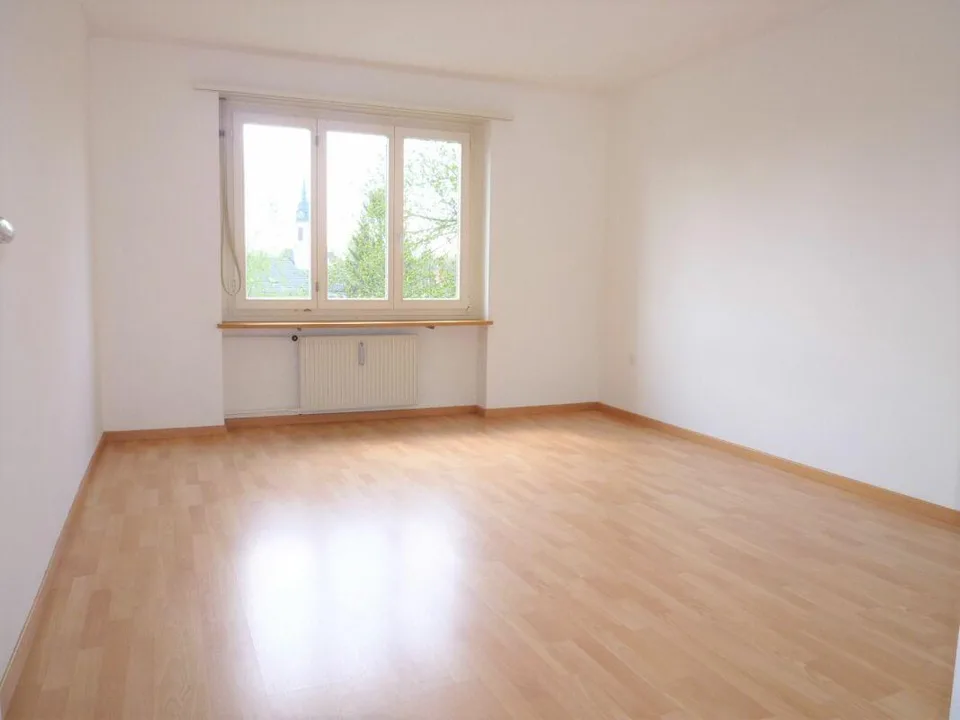 Preiswerte Wohnung mit Balkon an ruhiger Lage