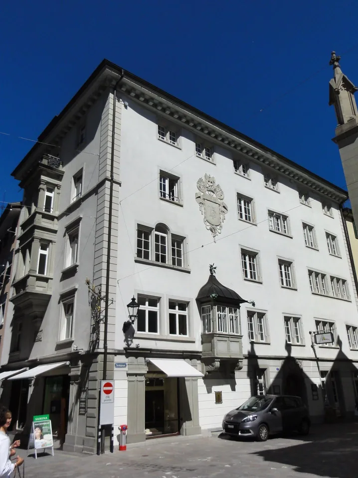 Helle Büroräumlichkeiten im Zentrum von St. Gallen zu vermieten