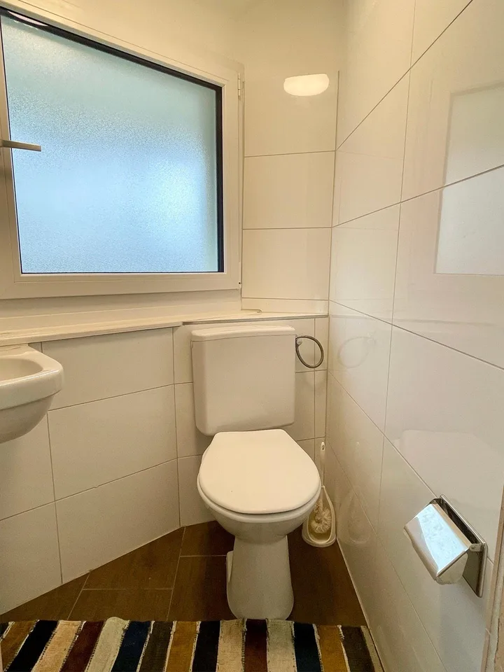 Modernes Einzelzimmer, möbliert, in zentraler Lage von Amriswil