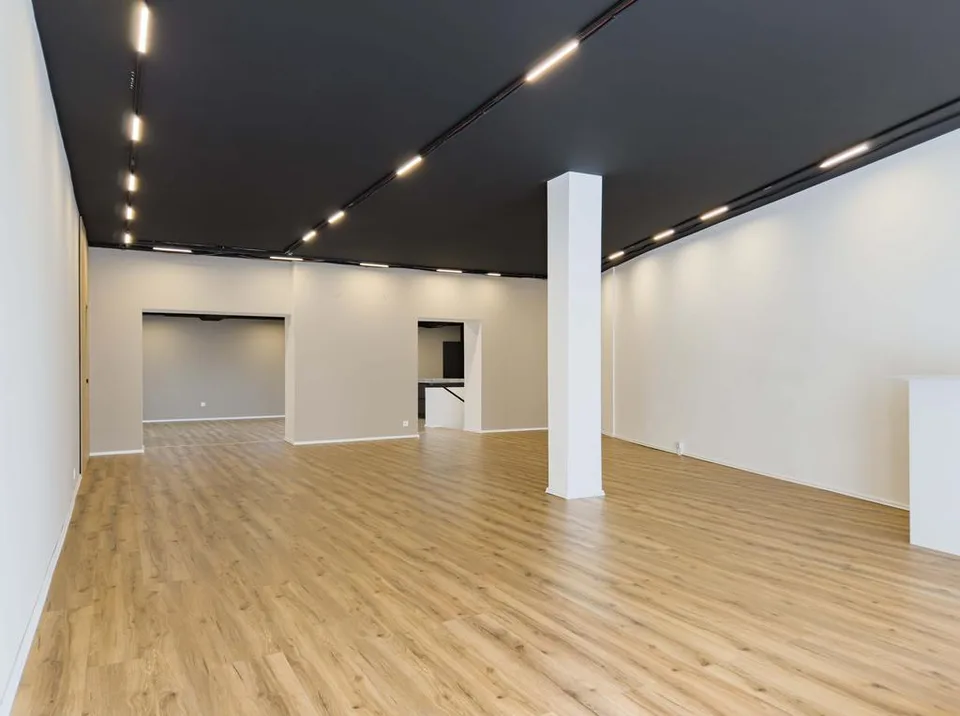 Exklusive Geschäftsfläche mit modernem Ausbau
