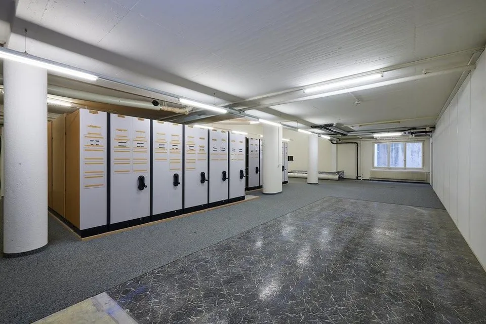 366 qm vielseitig nutzbare Fläche zu vermieten – Foto 7 von 12
