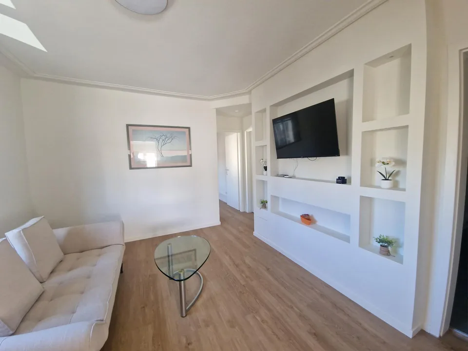 Möblierte 2.5-Zimmer-Wohnung in Reinach zu vermieten