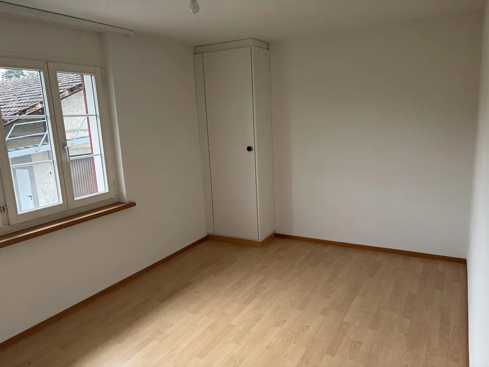 4 1/2 Zimmer Wohnung neu renoviert zu vermieten – Foto 12 von 22