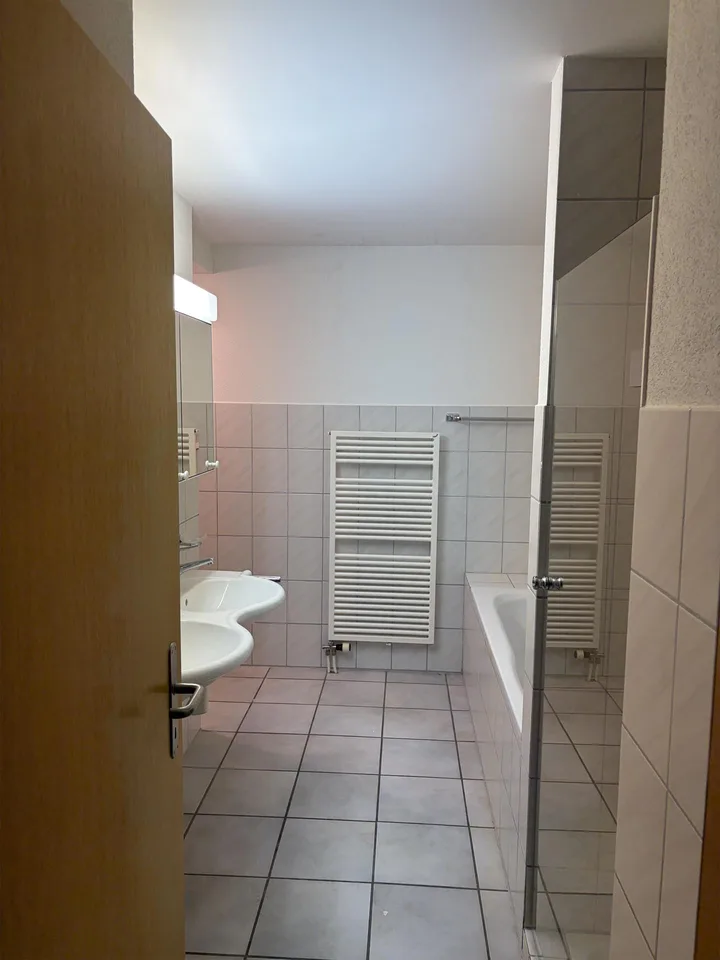 4 1/2 Zimmer Wohnung neu renoviert zu vermieten – Foto 14 von 22