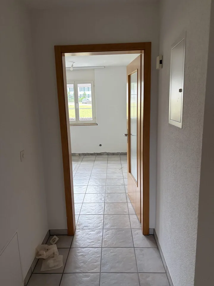 4 1/2 Zimmer Wohnung neu renoviert zu vermieten – Foto 9 von 22