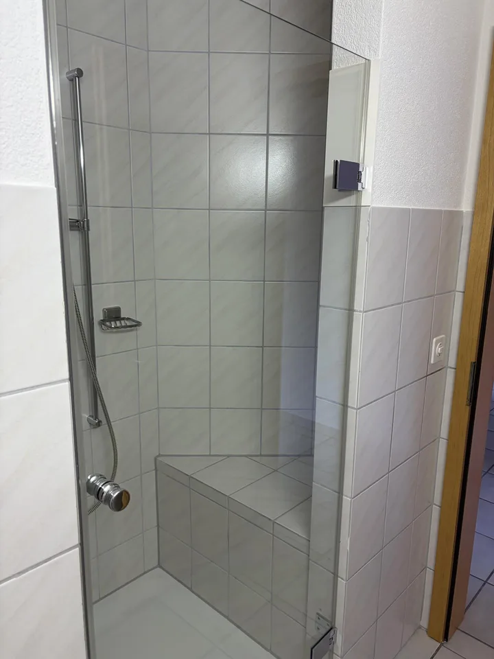 4 1/2 Zimmer Wohnung neu renoviert zu vermieten – Foto 15 von 22