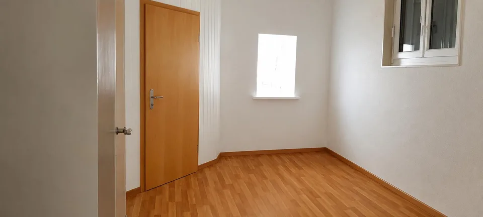 Geräumiges 5.5-Zimmer-Doppelhaus zur Miete in Biessenhofen