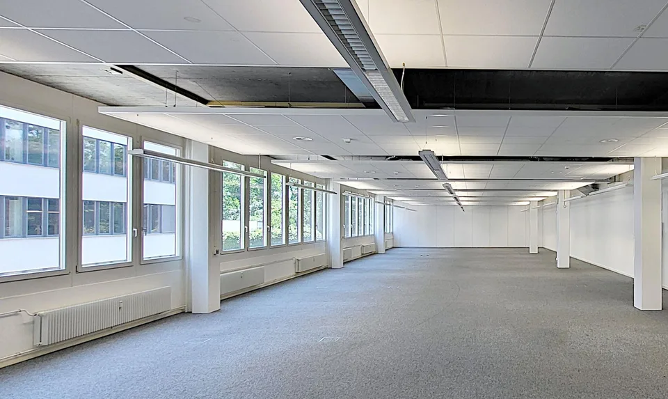 Voll ausgebaute Büroflächen im TechCenter Reinach!