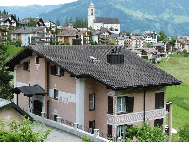 Grosse helle 2,5 Zi-Wohnung möbliert an ruhiger, zentraler Lage