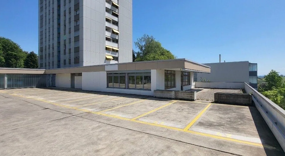 Flächen für Gewerbe, Dienstleister, Büro - Parking direkt vor der T... – Foto 6 von 6