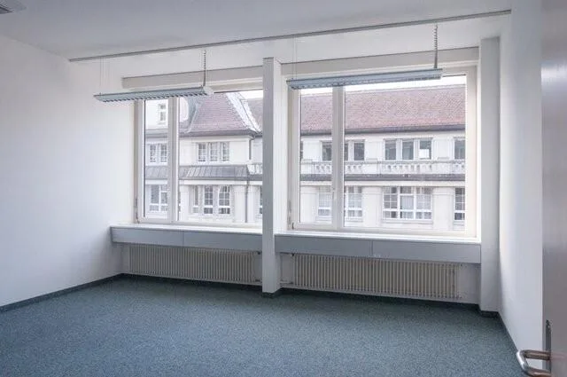 Ihr neuer Unternehmensstandort - hell, repräsentativ und klimatisiert