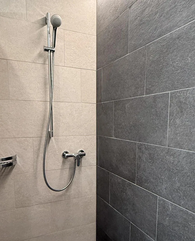 EINFACH NUR GUT - neue 4.5 Zimmerwohnung mit Finessli! – photo 16 sur 28