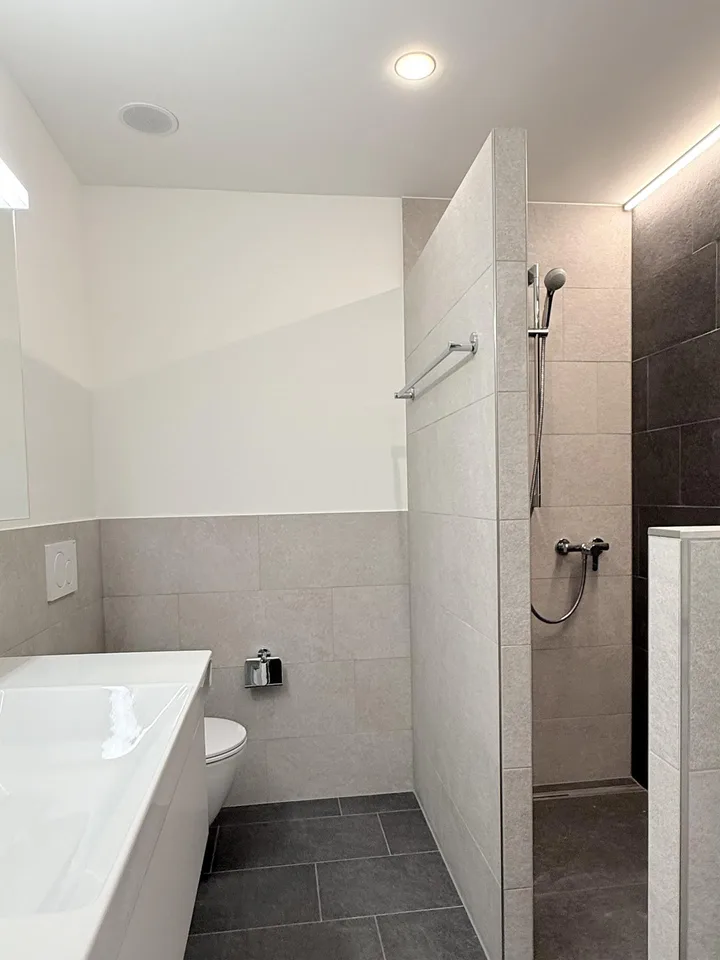 EINFACH NUR GUT - neue 4.5 Zimmerwohnung mit Finessli! – photo 15 sur 28