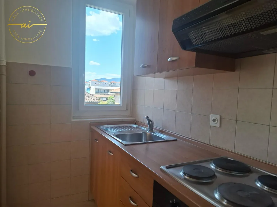 APPARTAMENTO 3.5 LOCALI CON DOPPIO BALCONE