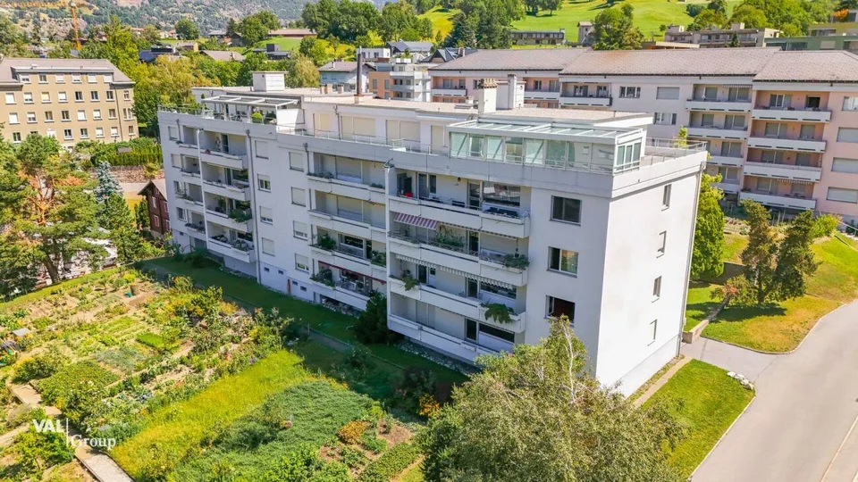 Lichtdurchflutete Wohnung mit Talsicht in familienfreundlichem Quar...