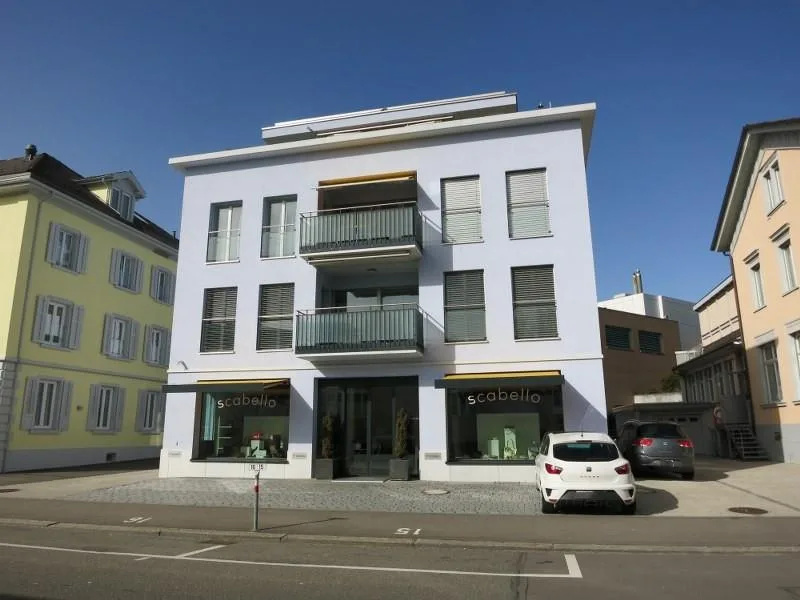 Mehrzweckraum mit Dusche/WC