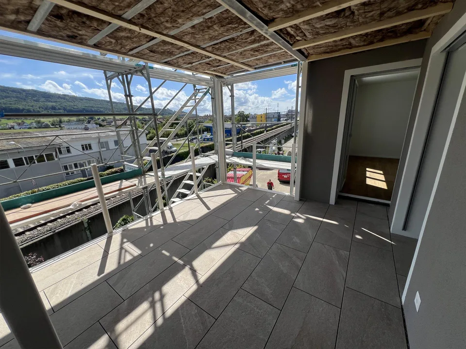 Komplett sanierte, schöne 3.5 ZWG mit grossem Balkon – Foto 7 von 9