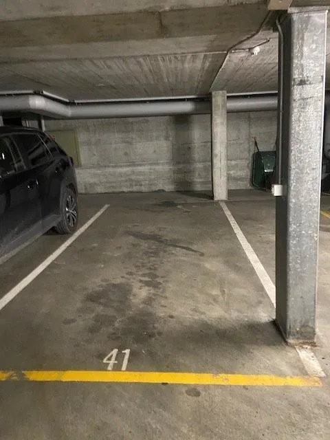 Einstellplätze im Zentrum von Schliern