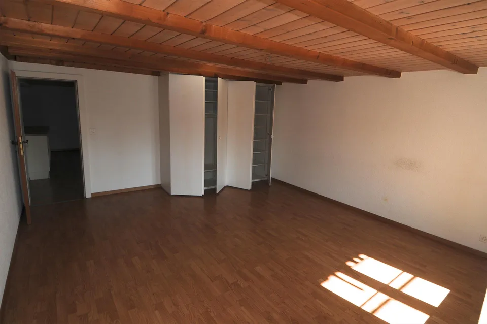 Wunderschöne 5 Zimmerwohnung im Herzen von Lengnau