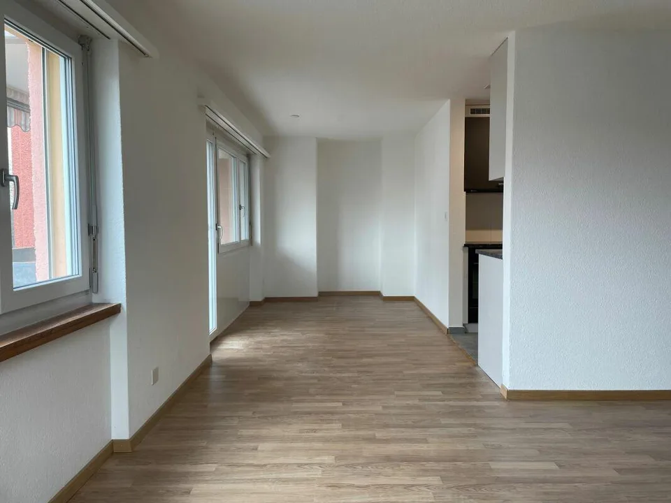 Familienfreundliche und helle 4.5 Zimmerwohnung in ruhigem Quartier