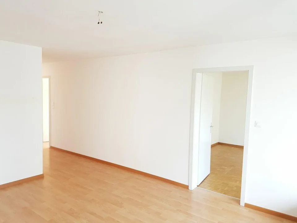 Zentral wohnen Grosszügige 4-Zimmer-Wohnung in Amriswil – foto 16 di 18