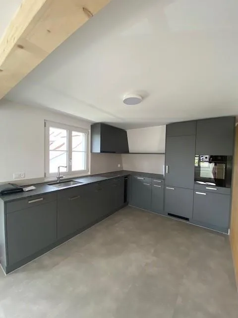 Schöne Wohnung im Stöckli an ruhiger Lage in Gümligen