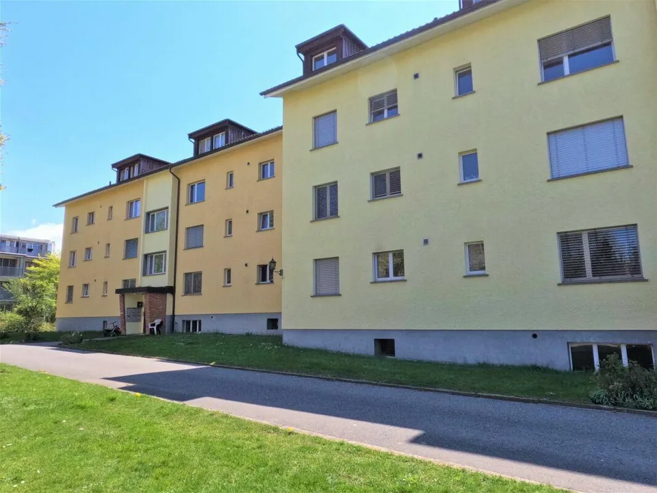 Schöne 3.5 Zimmer-Wohnung nähe Shopping Arena in St.Gallen