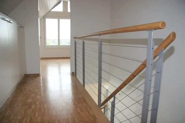 Exklusive 4.5-Zi-Maisonette-Dachwohnung, nahe S-Bahn – photo 7 of 10