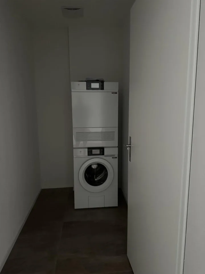 Moderne und zentrale 4,5 Zimmerwohnung in Uetendorf