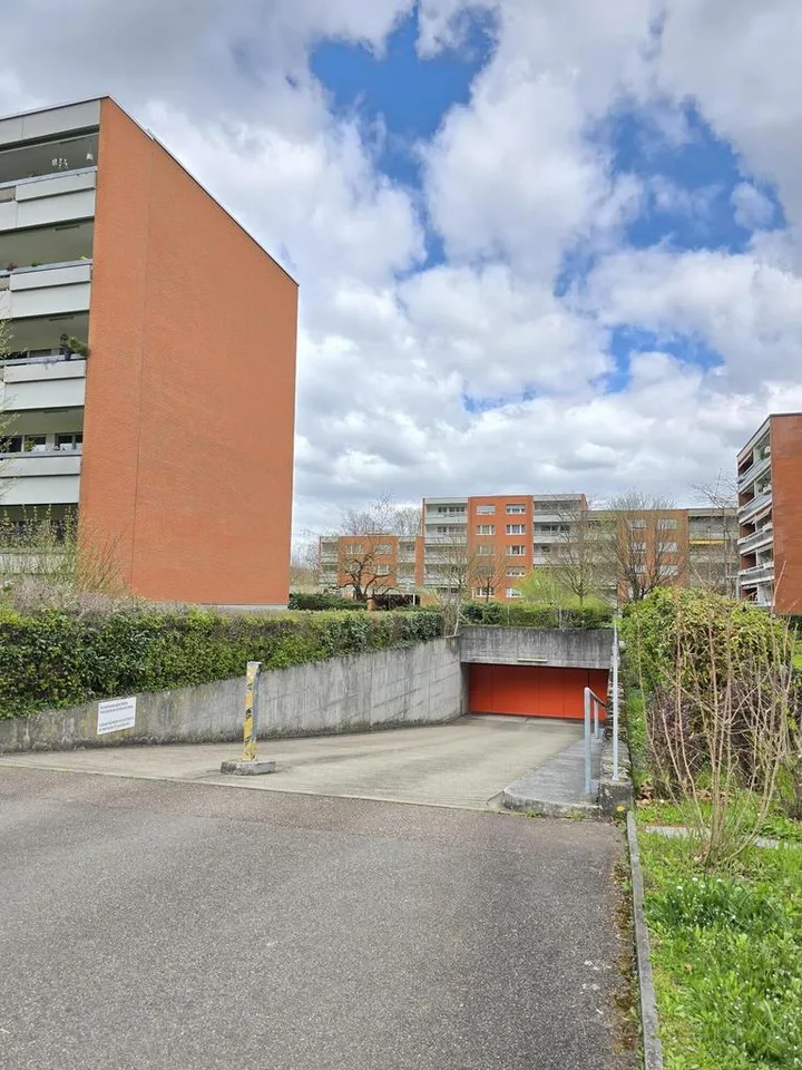 Einstellhallenplätze in Muttenz