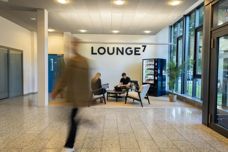 GWERB7 - 346m2 Attraktive Bürofläche mit Showroom und Lounge Eingan...