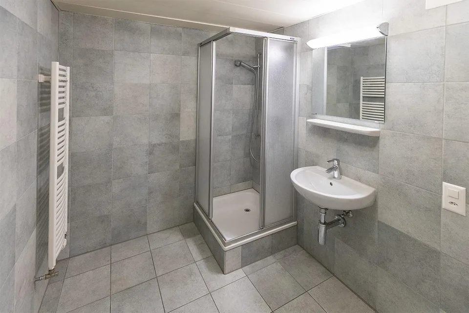 Befristet - Büro/Atelier an der Schaffhauserstrasse 121 in Glattbrugg – foto 6 di 6