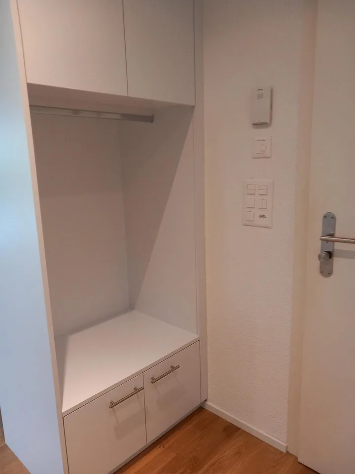 Moderne 2.5-Zi.-Oase mit Wintergarten & Privatgarten in Watttwil