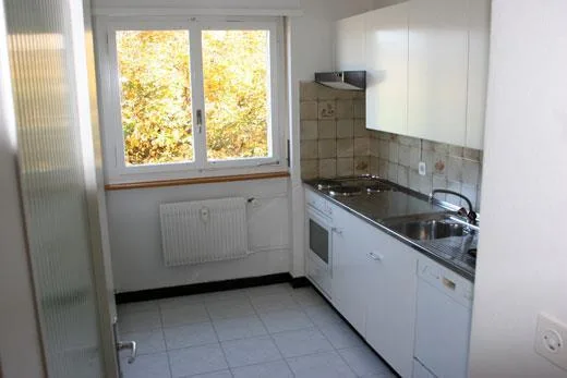 Helle 4-Zimmer-Eckwohnung mit viel Tageslicht – photo 8 of 12