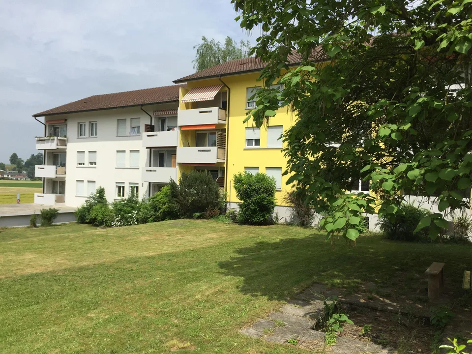 Helle 4-Zimmer-Eckwohnung mit viel Tageslicht