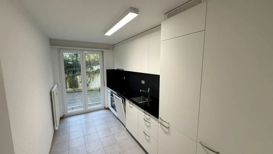Helle, grosszügige 4.5-Zimmer Maisonette-Wohnung
