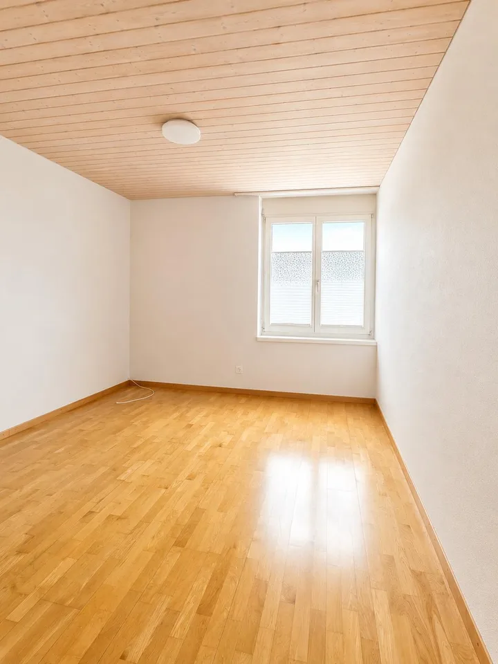Spacious 5.5-room maisonette apartment in Leuggern – available immediately! – photo 9 of 14