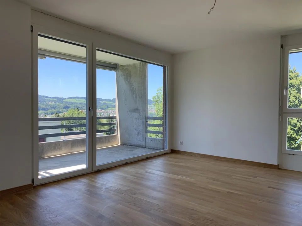2.5 Zimmer Wohnung mit genialer Aussicht!