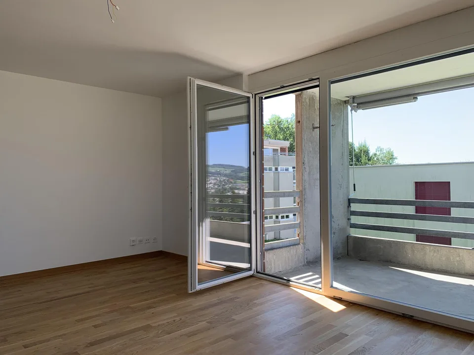 2.5 Zimmer Wohnung mit genialer Aussicht!