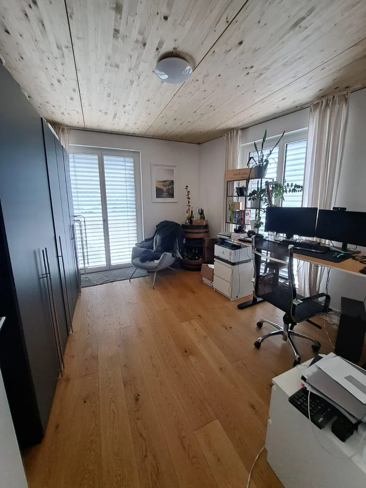 Moderne 3.5 Zimmerwohnung im 1. Obergeschoss im Herzen von Wettingen