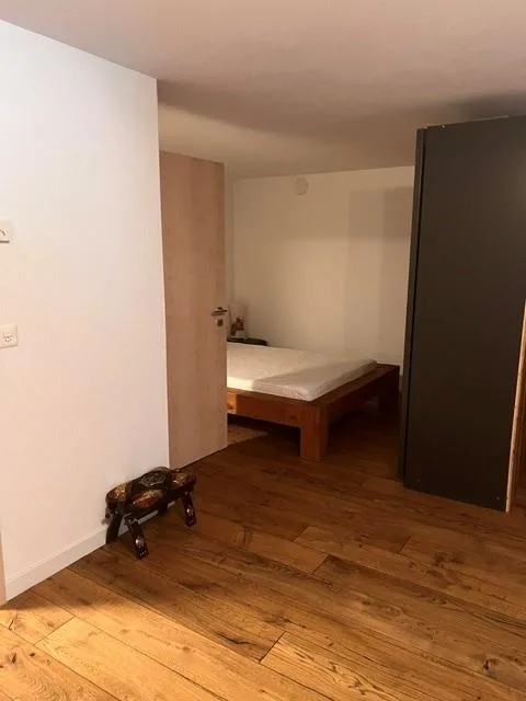 2-Zimmer-Einliegerwohnung mit Gartenanteil